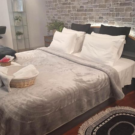 Lovely Cozy Apartment In The Entrance Of Nicosia Aglantzia Kültér fotó