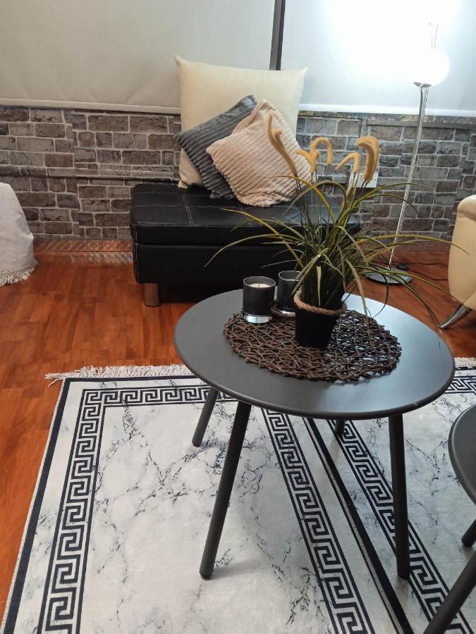 Lovely Cozy Apartment In The Entrance Of Nicosia Aglantzia Kültér fotó