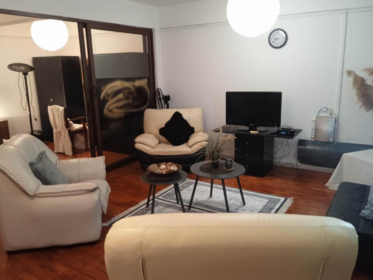 Lovely Cozy Apartment In The Entrance Of Nicosia Aglantzia Kültér fotó