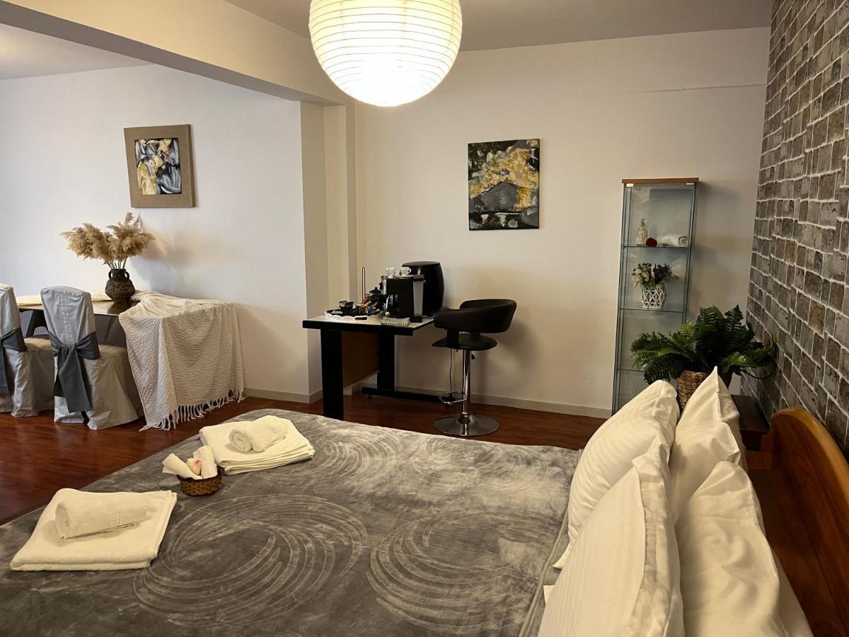 Lovely Cozy Apartment In The Entrance Of Nicosia Aglantzia Kültér fotó